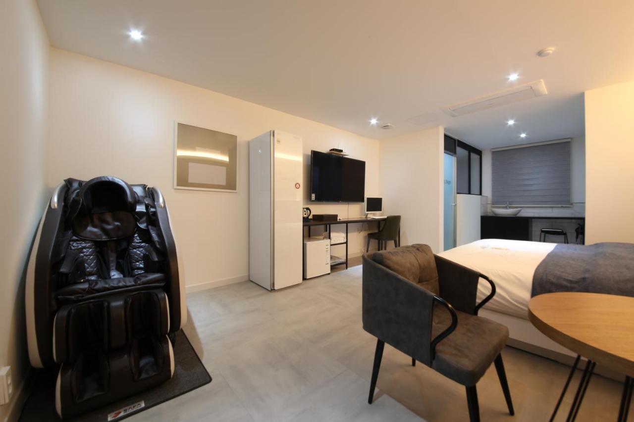 2Night Business Hotel Jeonju Eksteriør bilde
