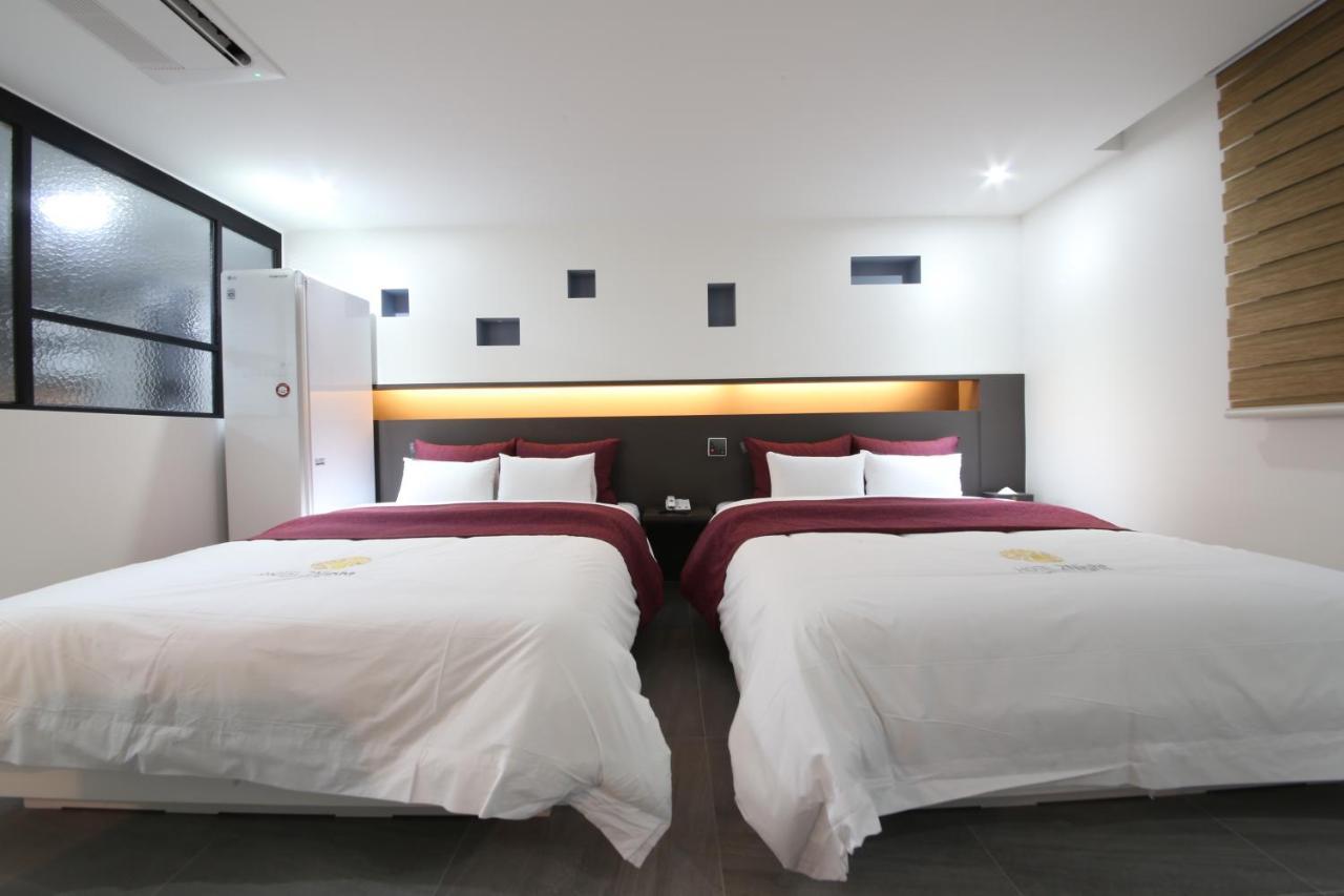 2Night Business Hotel Jeonju Eksteriør bilde
